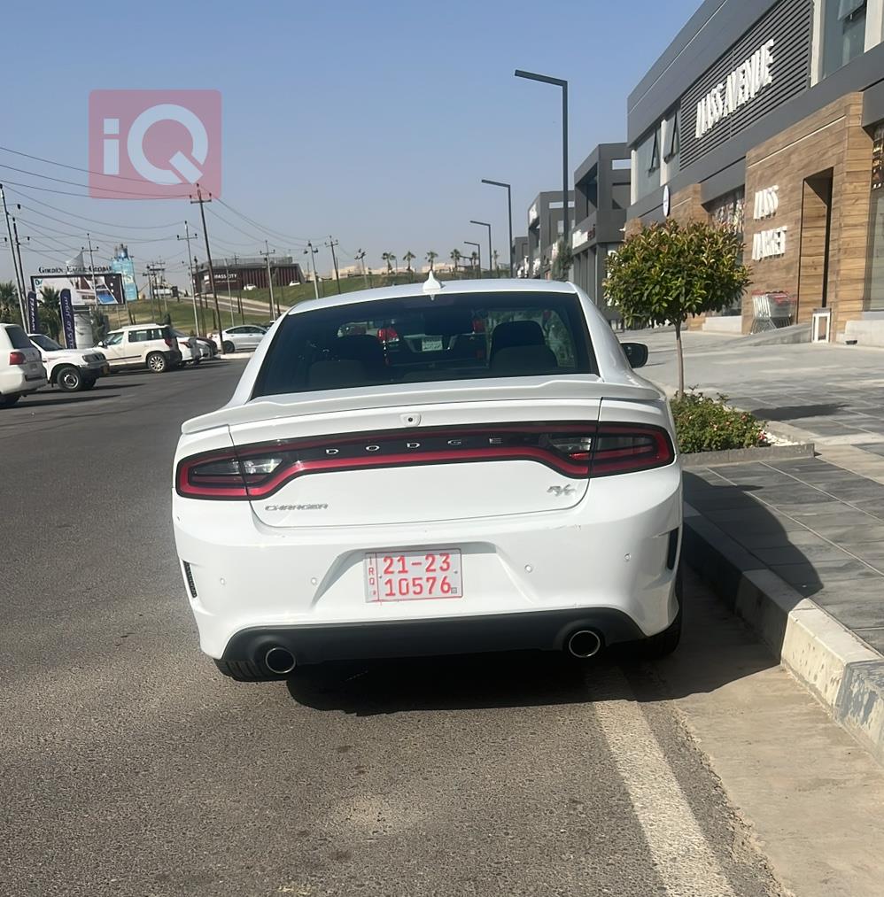 دودج تشارجر